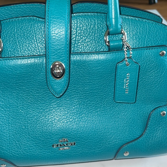 Coach Leather Purse - Picture 2 of 4